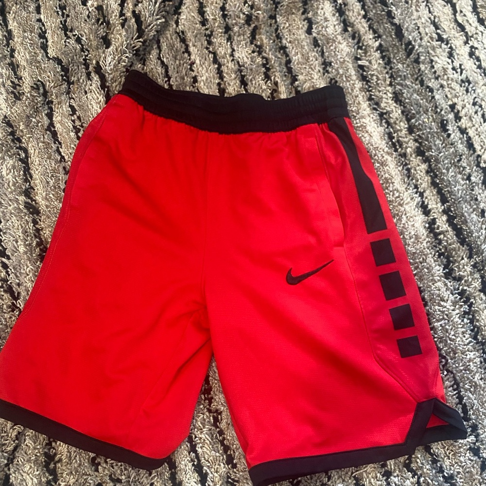 Nike Elite Shorts - Red - Boys L